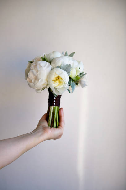 WHITE + GREEN POSY BOUQUET
