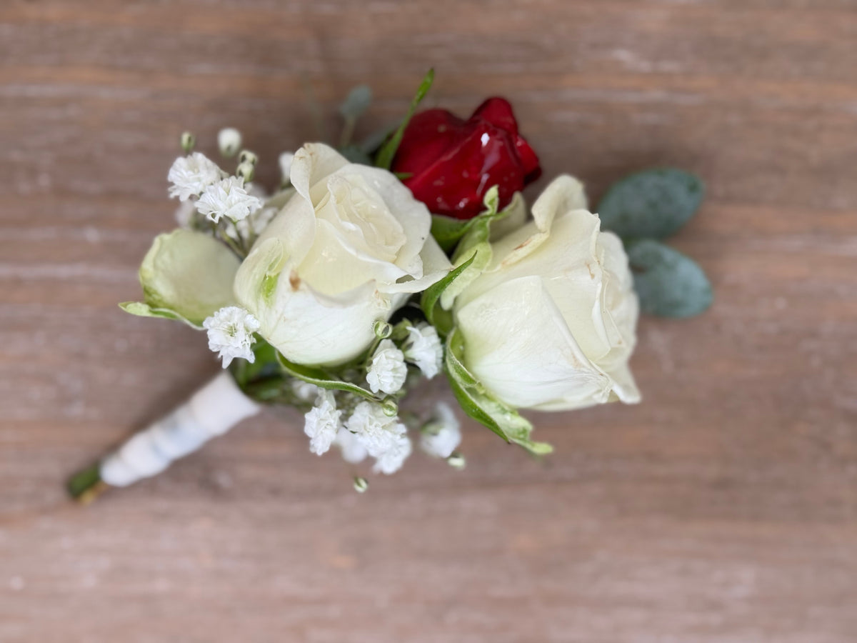 BOUTONNIÈRE