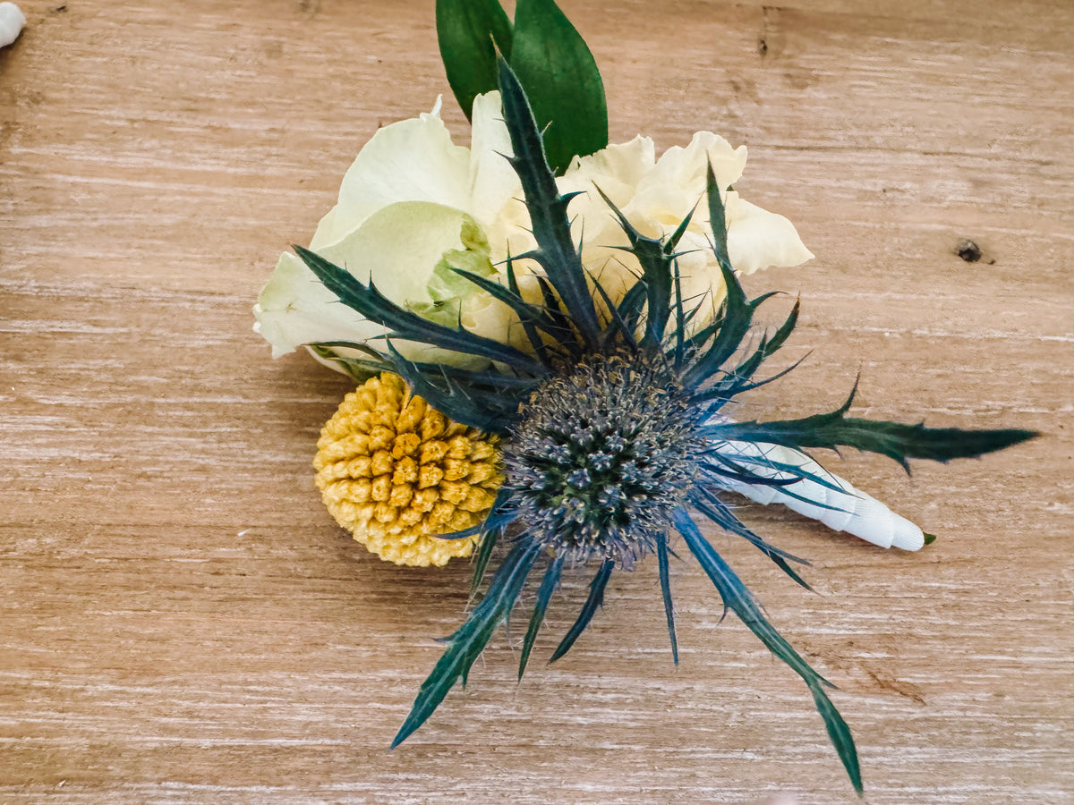 BOUTONNIÈRE