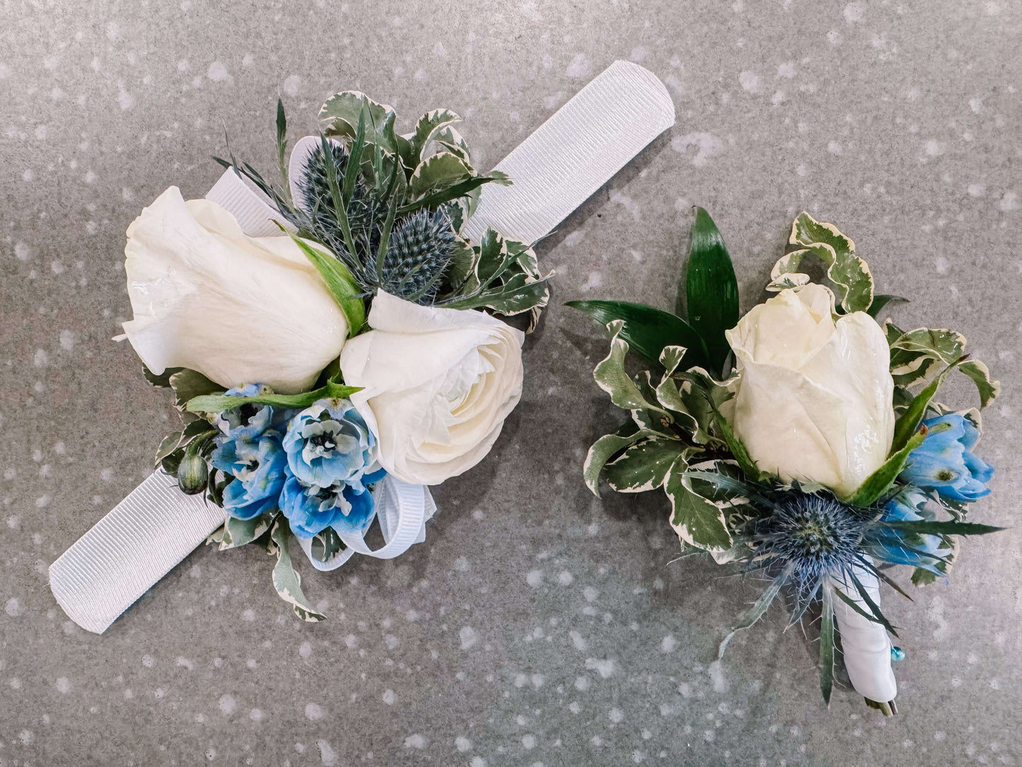 prom homecoming corsage boutonniere